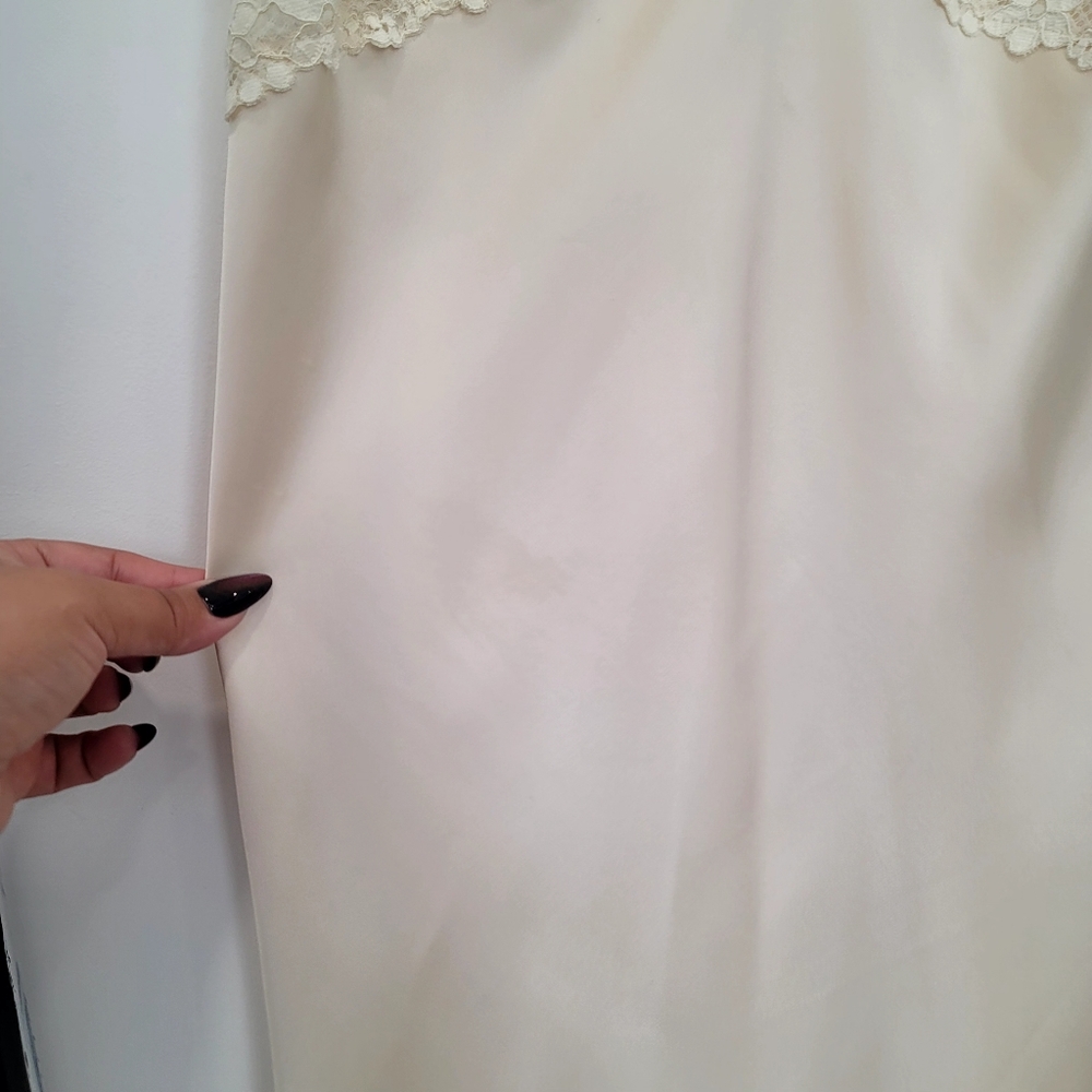LIONESS Bel Air Mini Silk Satin Lace Dress Size L - Picture 14 of 17